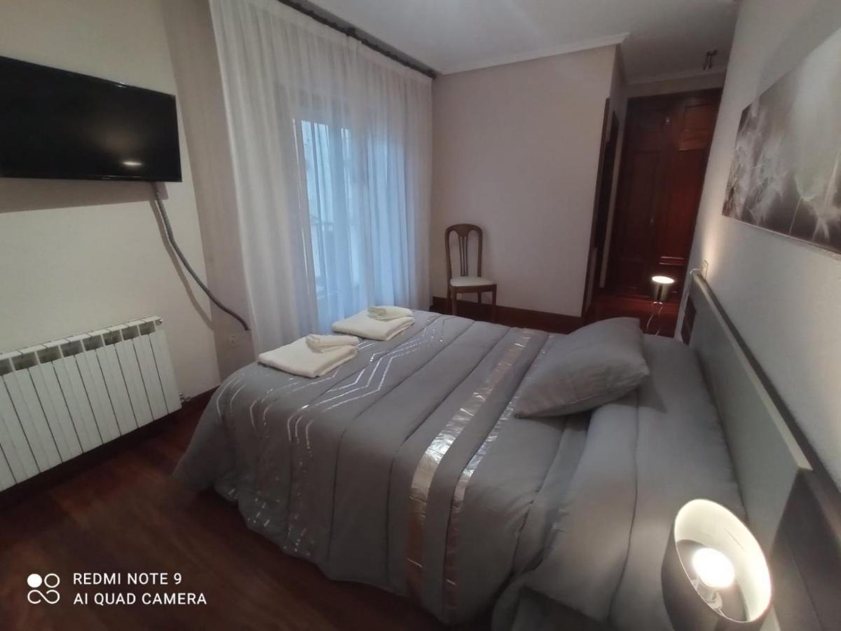 Pedroenea Apartamento Elizondo Ngoại thất bức ảnh