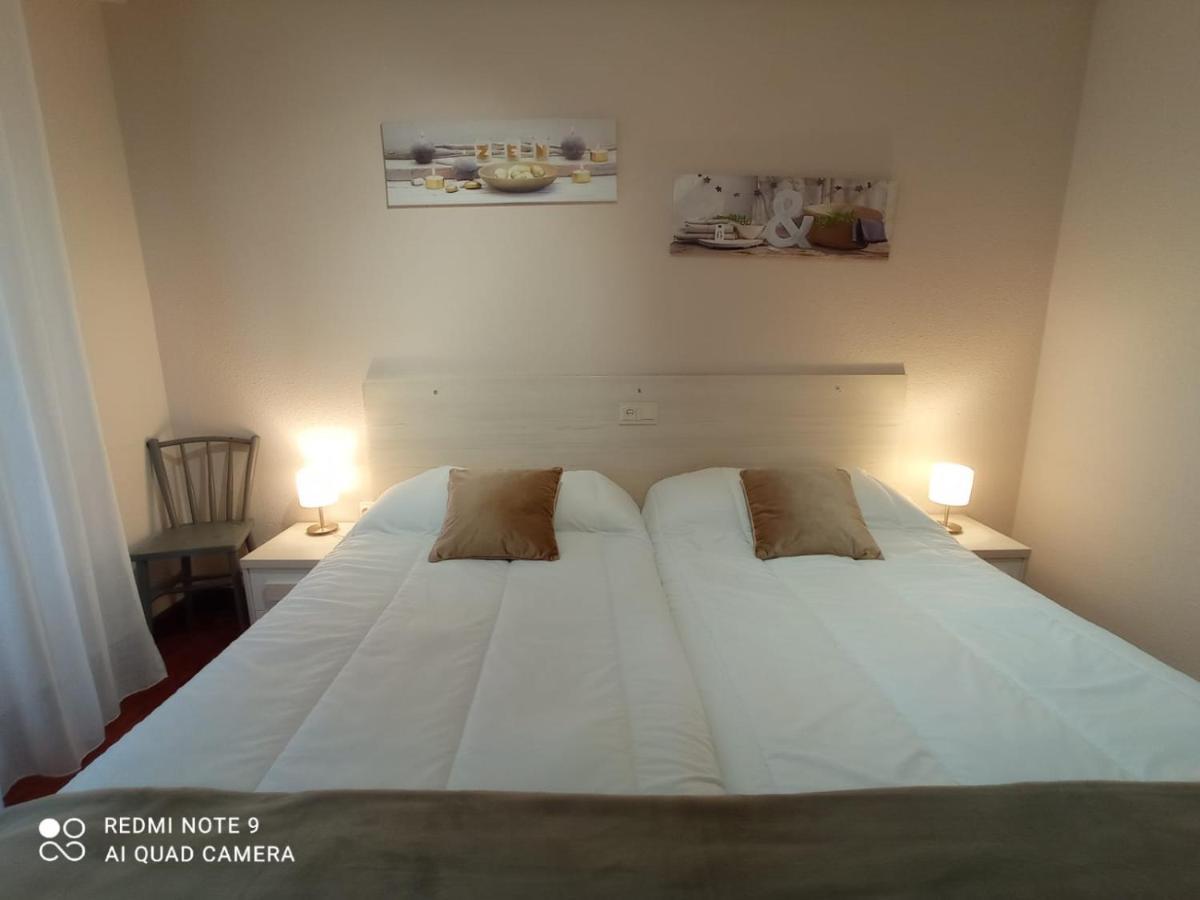 Pedroenea Apartamento Elizondo Ngoại thất bức ảnh