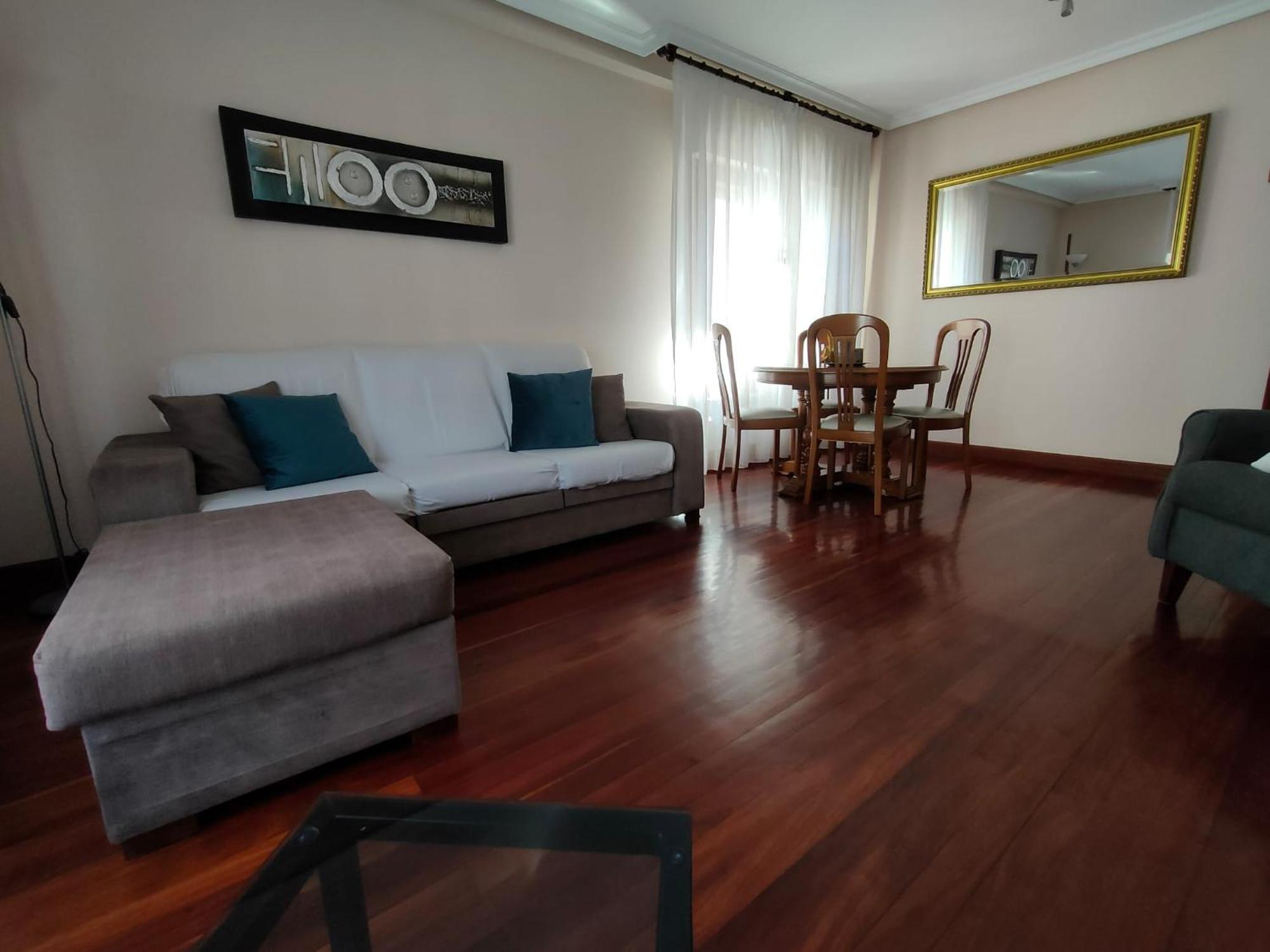 Pedroenea Apartamento Elizondo Ngoại thất bức ảnh